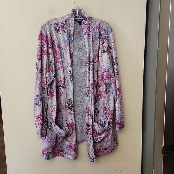 Beautiful Lane Bryant sweater size 22-24 - Picture 1 of 7